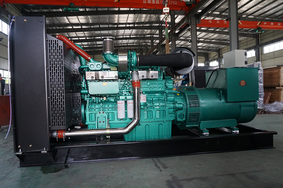 YC6T700L-D20玉柴500KW柴油發(fā)電機(jī)組報(bào)價(jià)