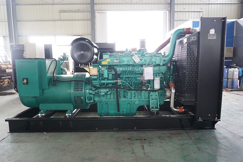 YC6T700L-D20玉柴500KW柴油發(fā)電機(jī)組報(bào)價(jià)