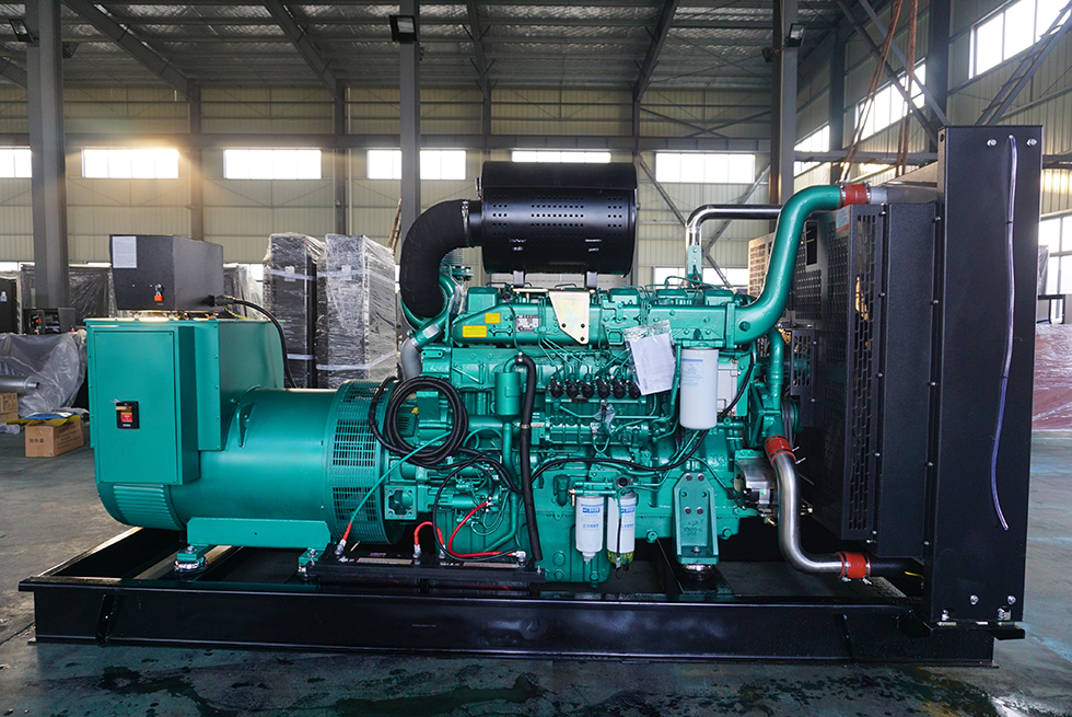 YC6TD840L-D20玉柴600KW柴油發(fā)電機(jī)組報(bào)價(jià)
