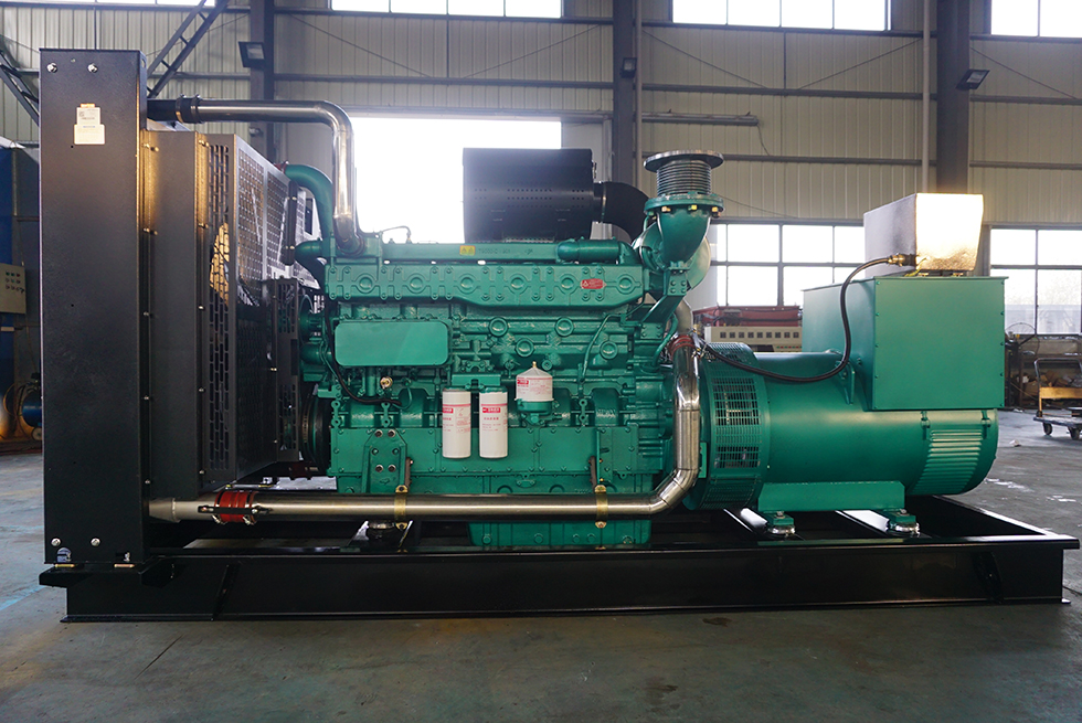 YC6TD840L-D20玉柴600KW柴油發(fā)電機(jī)組報(bào)價(jià)