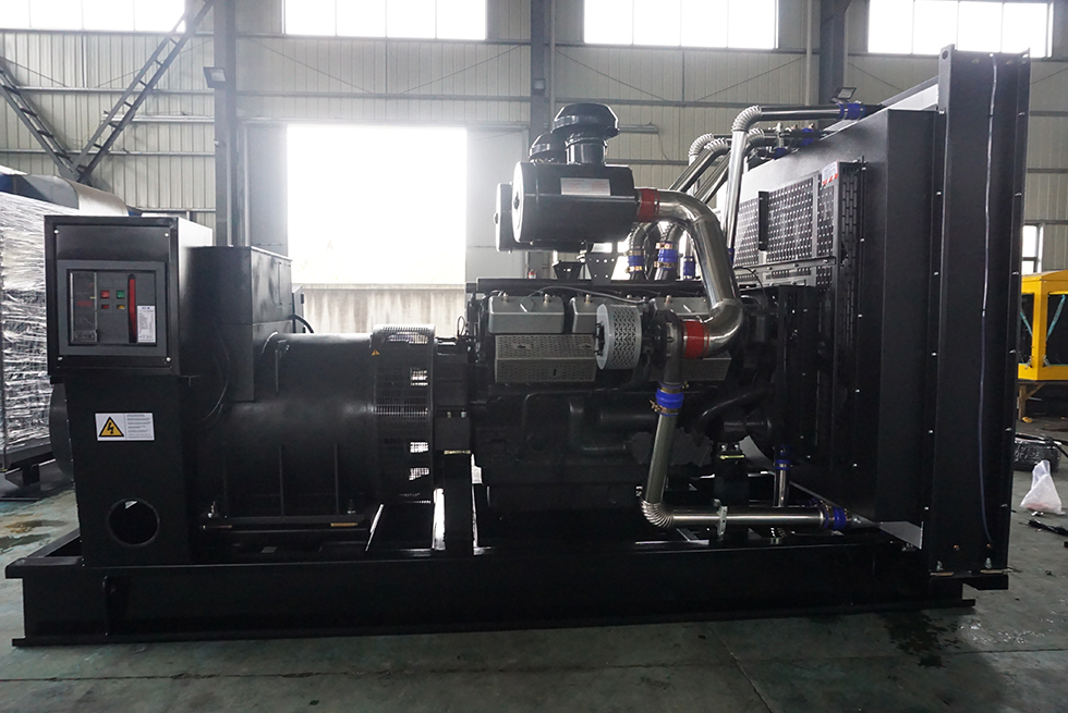KD28H960上海卡得城仕900KW柴油發(fā)電機(jī)組報(bào)價(jià)