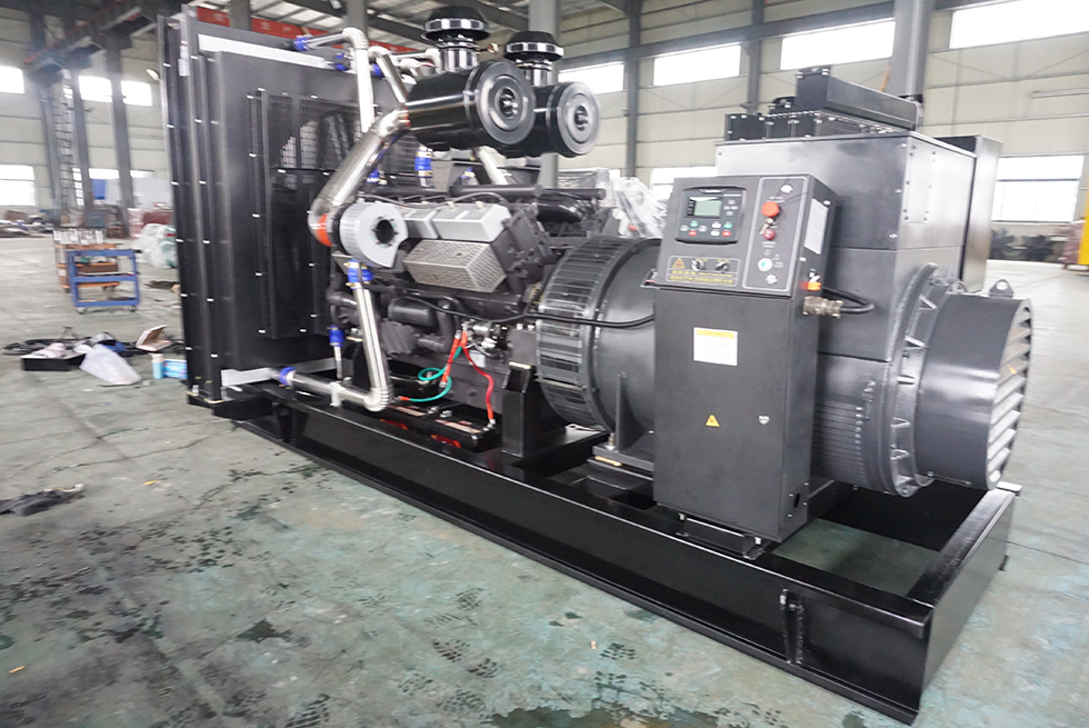 KD28H960上海卡得城仕900KW柴油發(fā)電機(jī)組報(bào)價(jià)