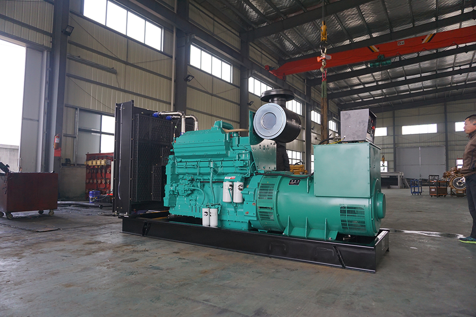 KTA19-G3A重慶康明斯動力配套500KW柴油發(fā)電機組報價