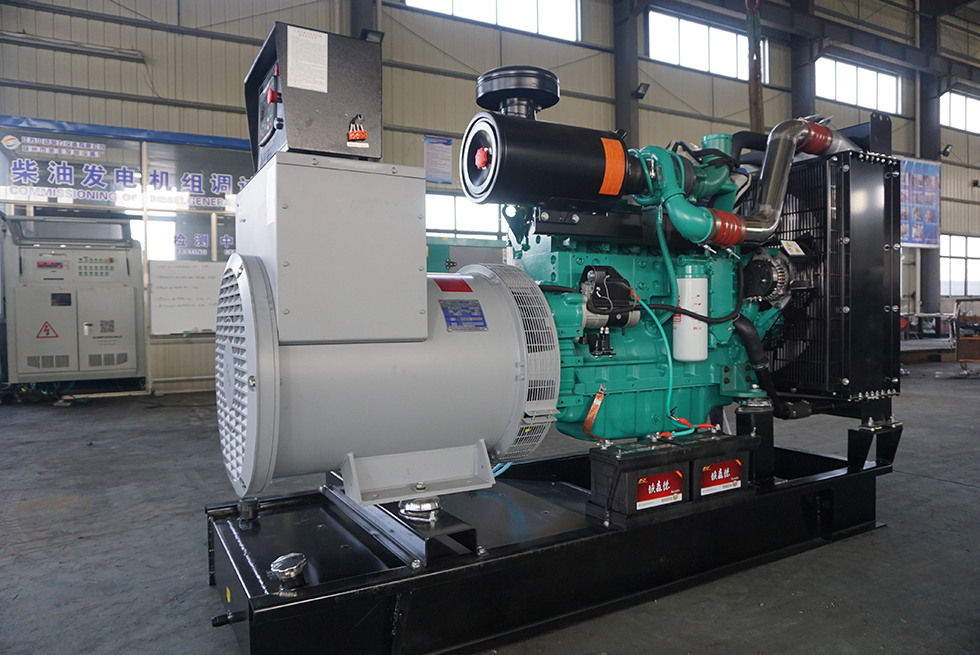 6CTAA8.3-G2東風(fēng)康明斯動力配套150KW柴油發(fā)電機(jī)組報價