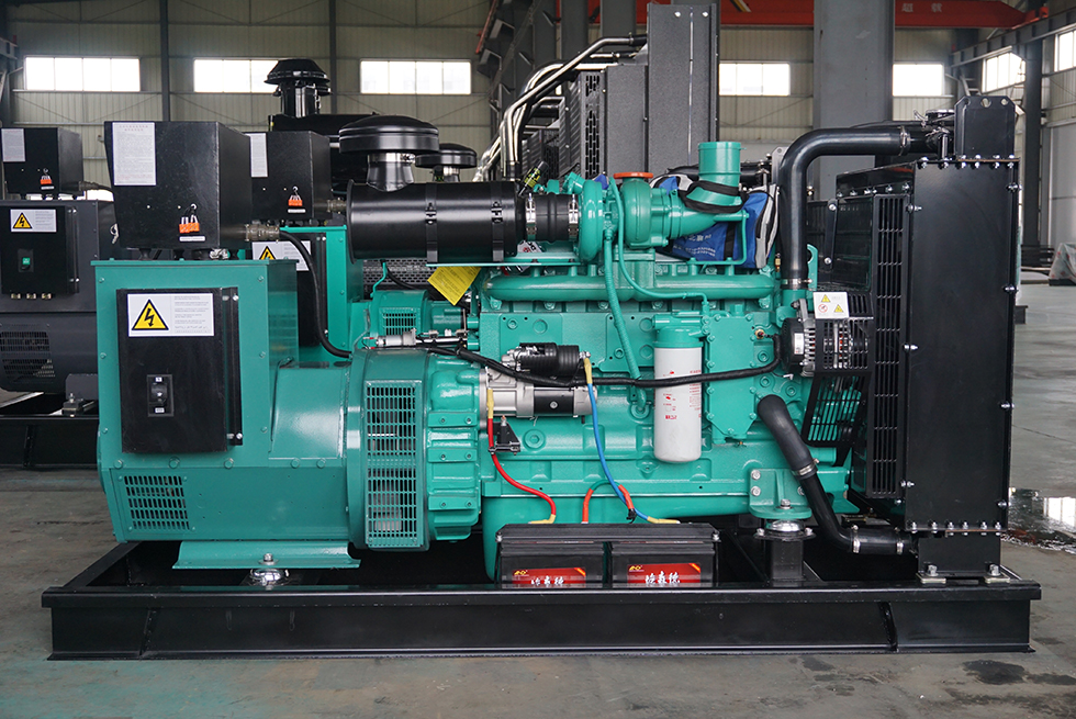 6CTA8.3-G1東風康明斯動力配套150KW柴油發(fā)電機組報價