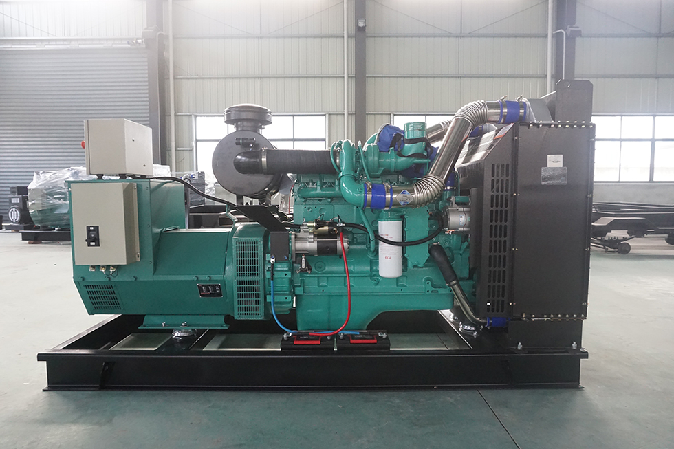 6LTAA8.9-G2東風(fēng)康明斯動力配套200KW柴油發(fā)電機組報價