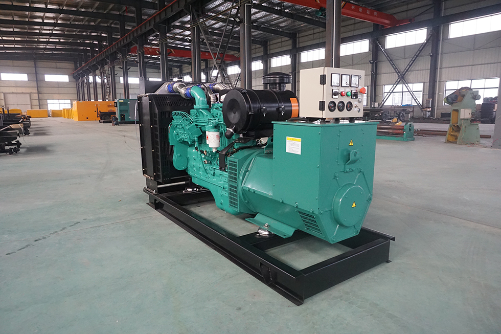 6LTAA8.9-G2東風(fēng)康明斯動力配套200KW柴油發(fā)電機組報價